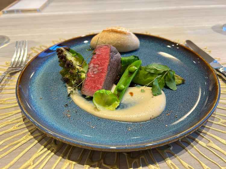 試食会のご飯。柔らかい牛肉にも関わらず、しつこくないため、高齢の祖父母も美味しく食べれそうと思った。