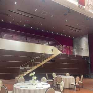 披露宴会場階段