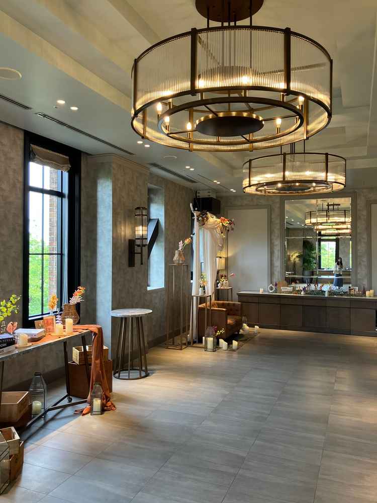 式場に入る前の部屋がとても広かったです