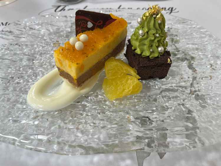 試食のデザート