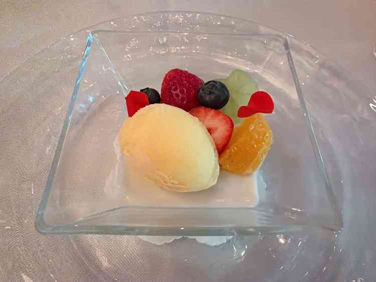 試食会の料理（デザート）