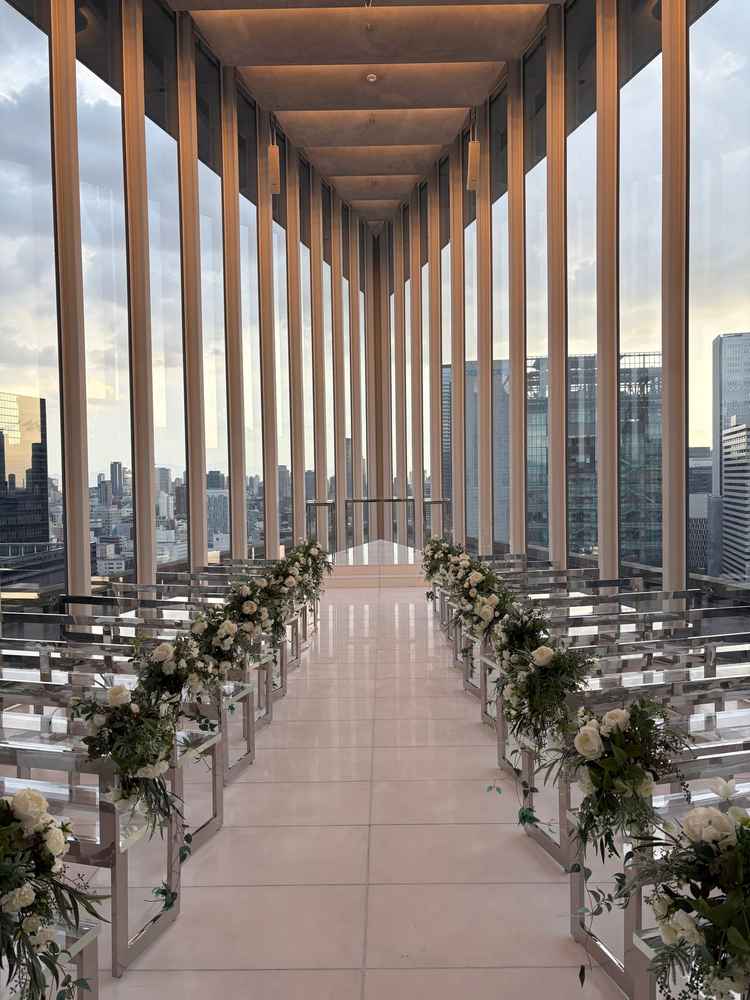 チャペルの縦写真です