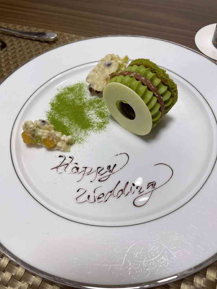 デザートも美味しかったです。写真にはないですが、前菜とパンもいただきました。