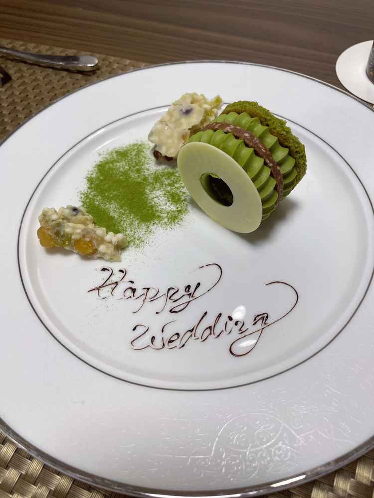 デザートも美味しかったです。写真にはないですが、前菜とパンもいただきました。