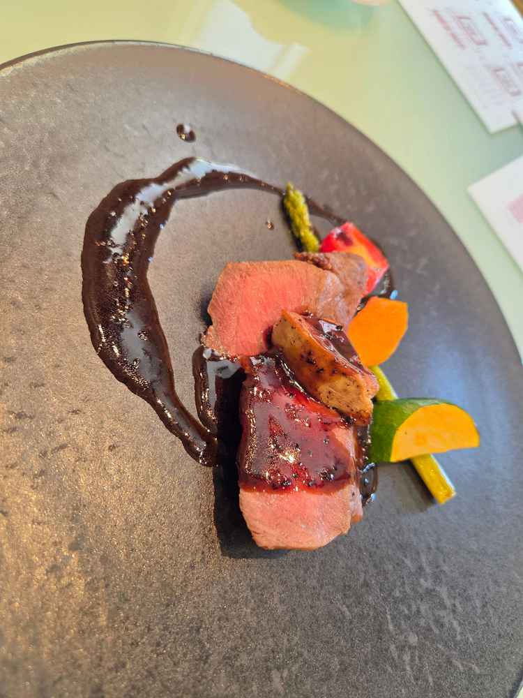 とてもおいしいお肉の試食をさせて頂きました😋🍴💕