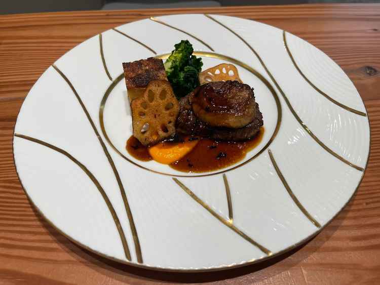 華やかなお料理