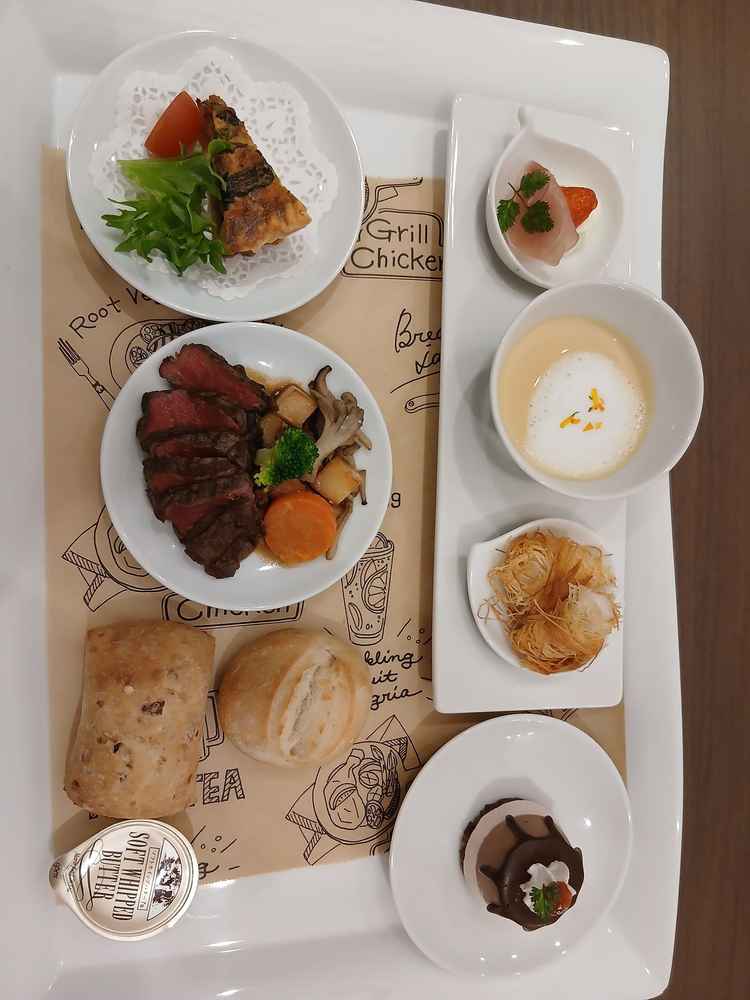 ワンプレートの試食をさせていただきました どれも とても美味しかったです。