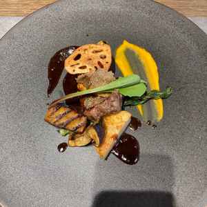 お料理はこだわっており、牛肉も柔らかかった。