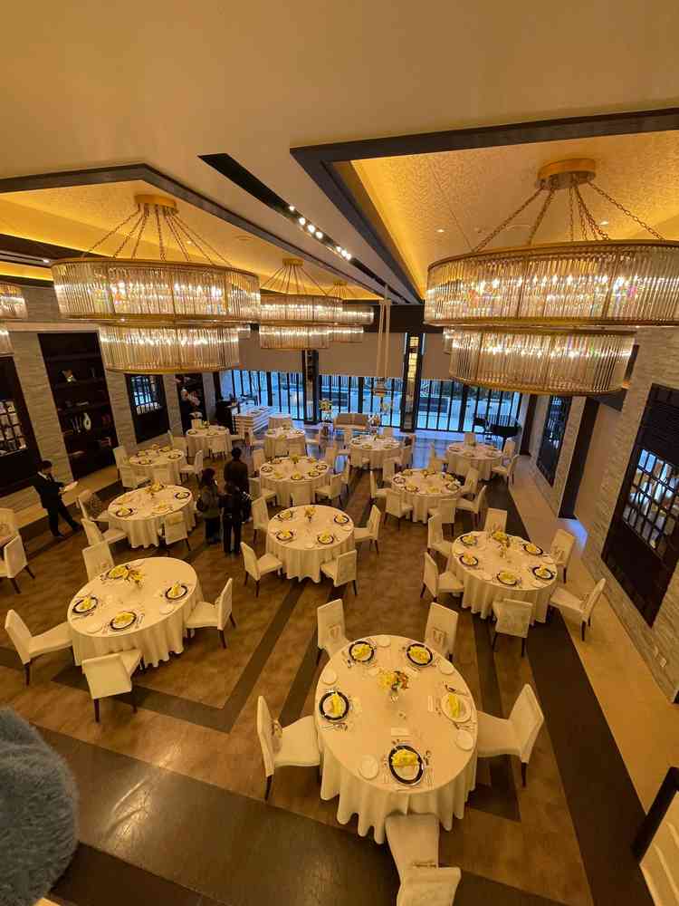 式場1。階段上から。