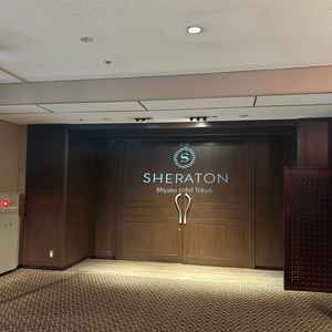 マグノリア（披露宴会場）入り口にて