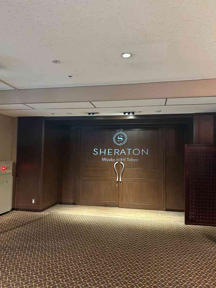 マグノリア（披露宴会場）入り口にて