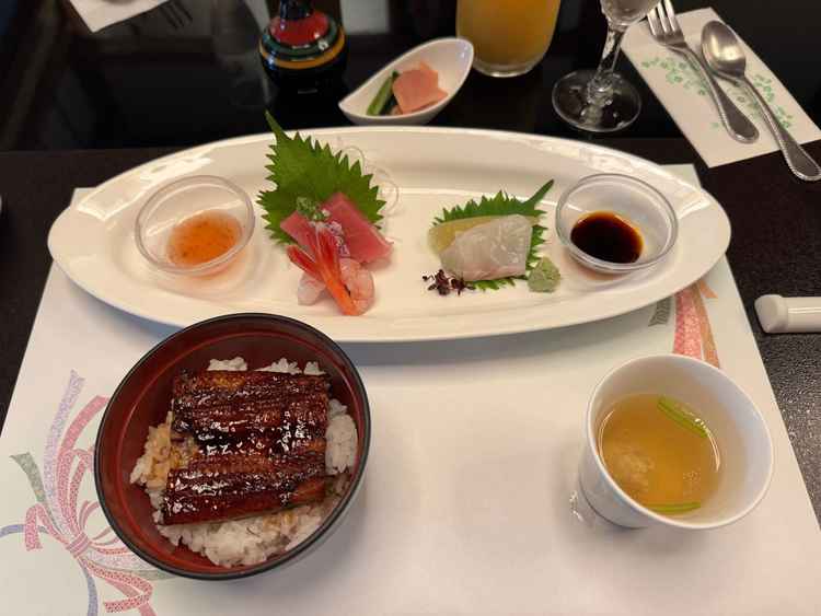 料理はトップクラス。今まで食べた式場の料理で一番美味しかったです。