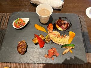 フェアで試食した料理は、ライブキッチンで仕上げてくれ、出来立ての美味しさを楽しめました。