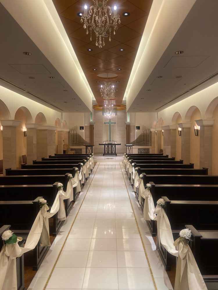 窓のないチャペル