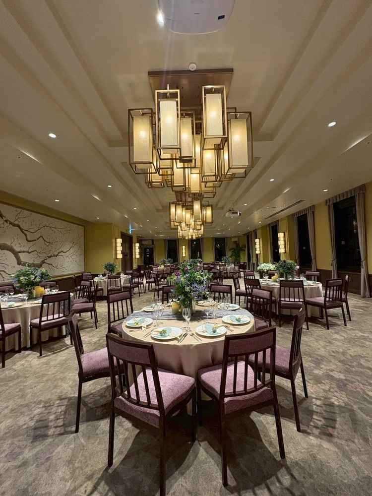 広々とした披露宴会場。