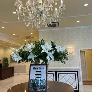 ロビーはシャンデリアがあり、煌びやかで開放感がありました。