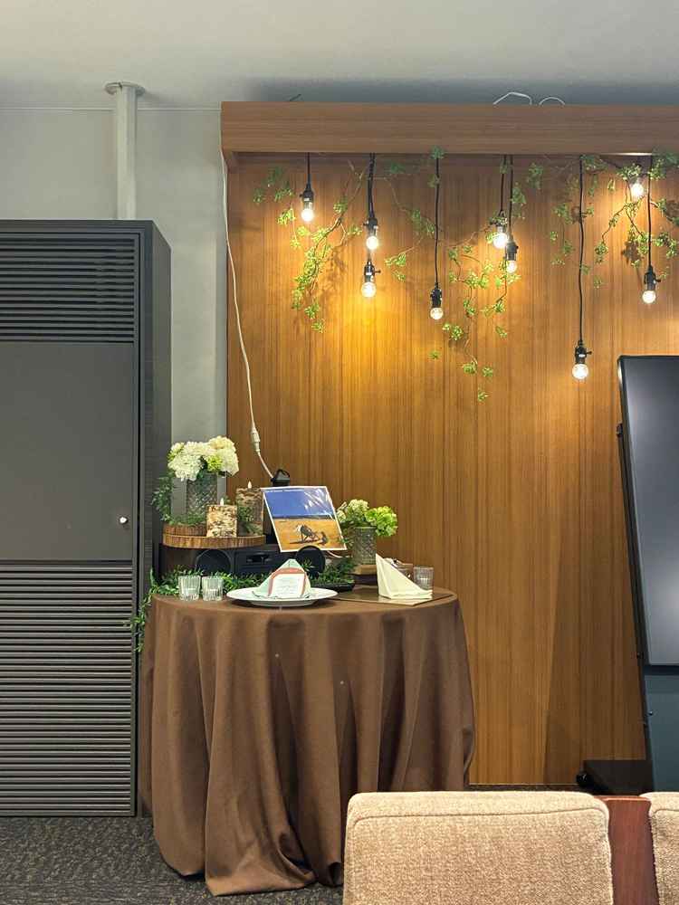 説明室もキレイでした。