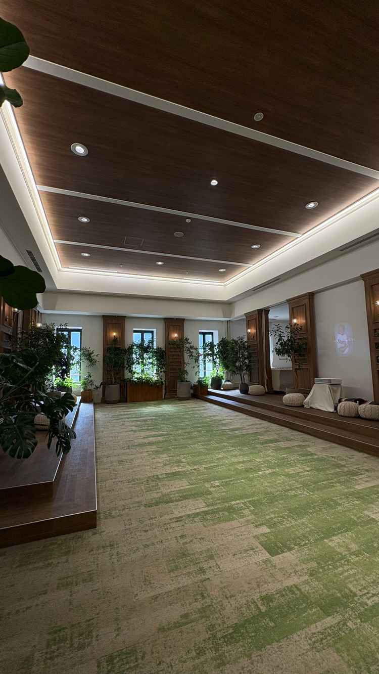 チャペル前待機場所　