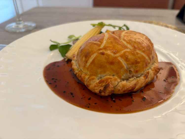 試食①中にお肉が入っていて、とても柔らかく美味しかったです。