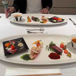 お料理が美味しかったです！デザートもこの後ありました