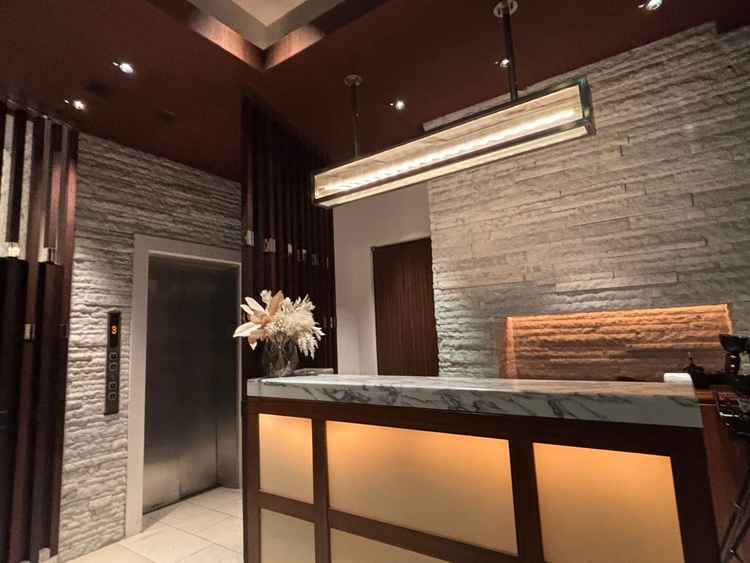 受付がシンプルで分かりやすく、かっこいいなと思いました。