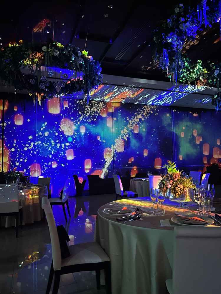 感動したプロジェクションマッピング。大迫力で、白い投影紙とは異なり本当にUFJに来ているようでした。