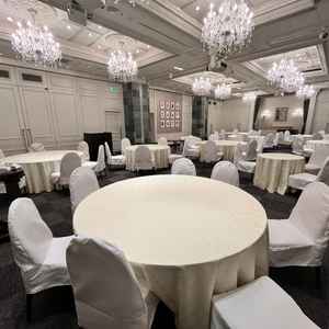 披露宴会場の雰囲気。最大80名入れるとのこと。