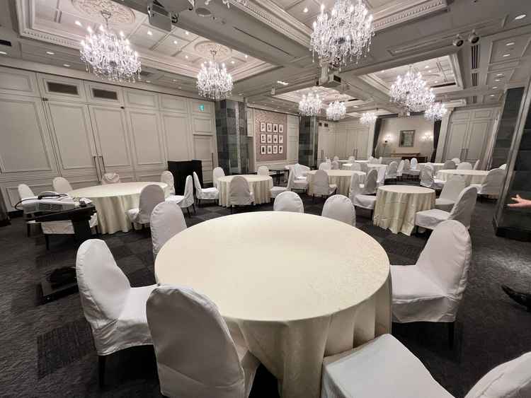 披露宴会場の雰囲気。最大80名入れるとのこと。
