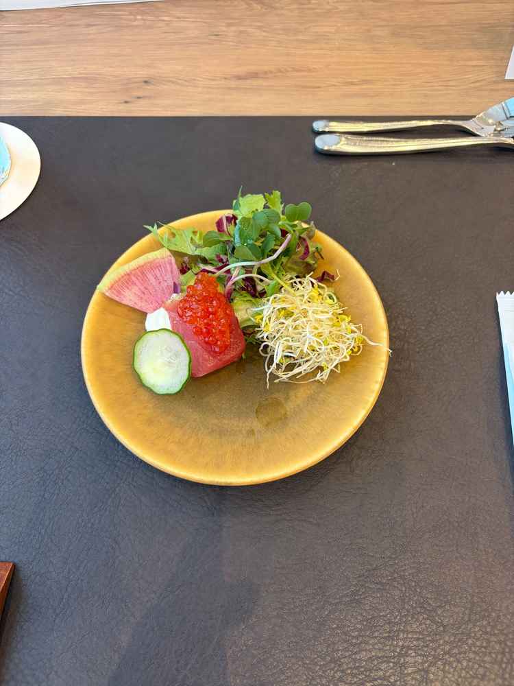 試食のハーフサイズの前菜