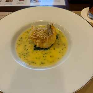 豆乳アレルギーのため、別メニューを用意してくださいました。お肉もお魚もとても美味しかったです！