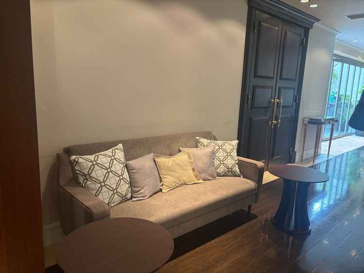 挙式後の待合室。ガーデンにて、ドリンクやフィンガーフードを楽しめる時間ができるのが素敵でした！