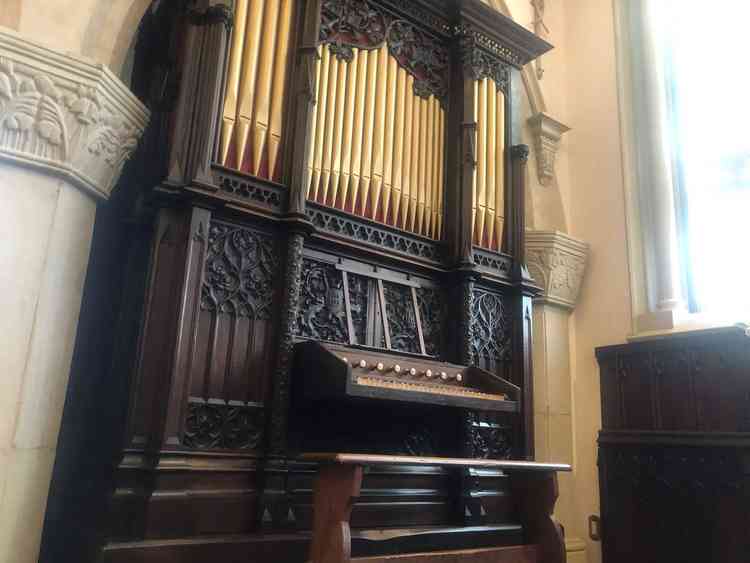 本物のパイプオルガン