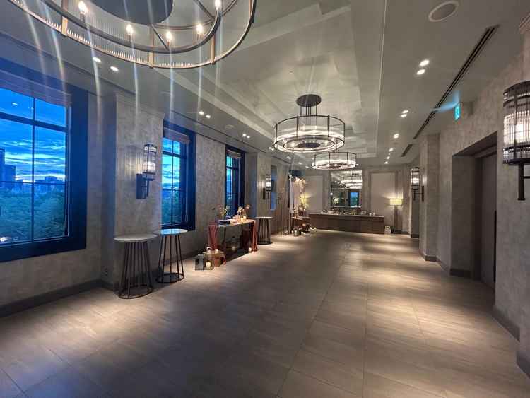 チャペル前待機室