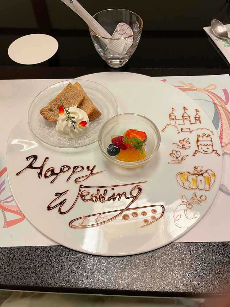 食後のデザート、フルーツで嬉しかった