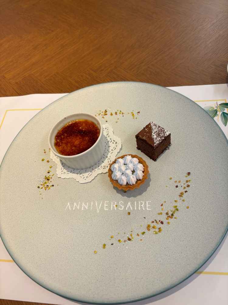 デザートの試食