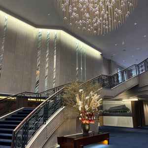 写真で見た時はクラシカルな印象であまり刺さらなかった玄関。実際に見ると想像より洗練されていました。