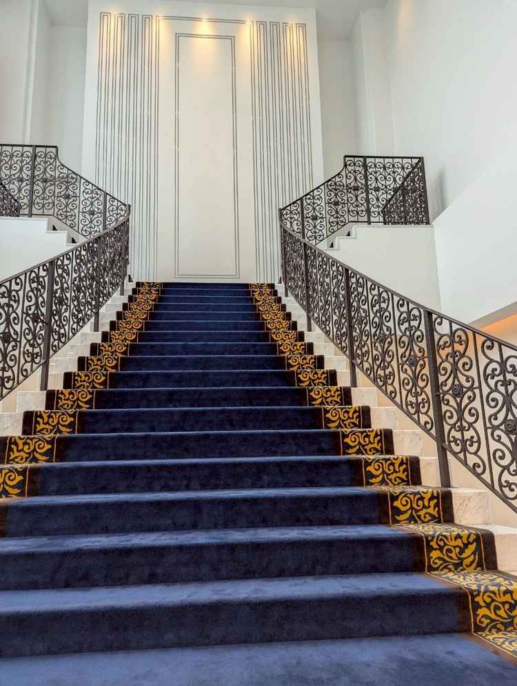 ブーケトスが可能。天候に左右されない。