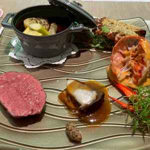 試食の写真です。どのメニューも美味しかったです。