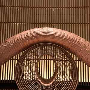 会場ロビーにあるモニュメント