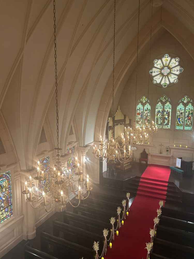 2階から見たチャペルです。当日はこちらからカメラマンの方が撮影されるそうです。