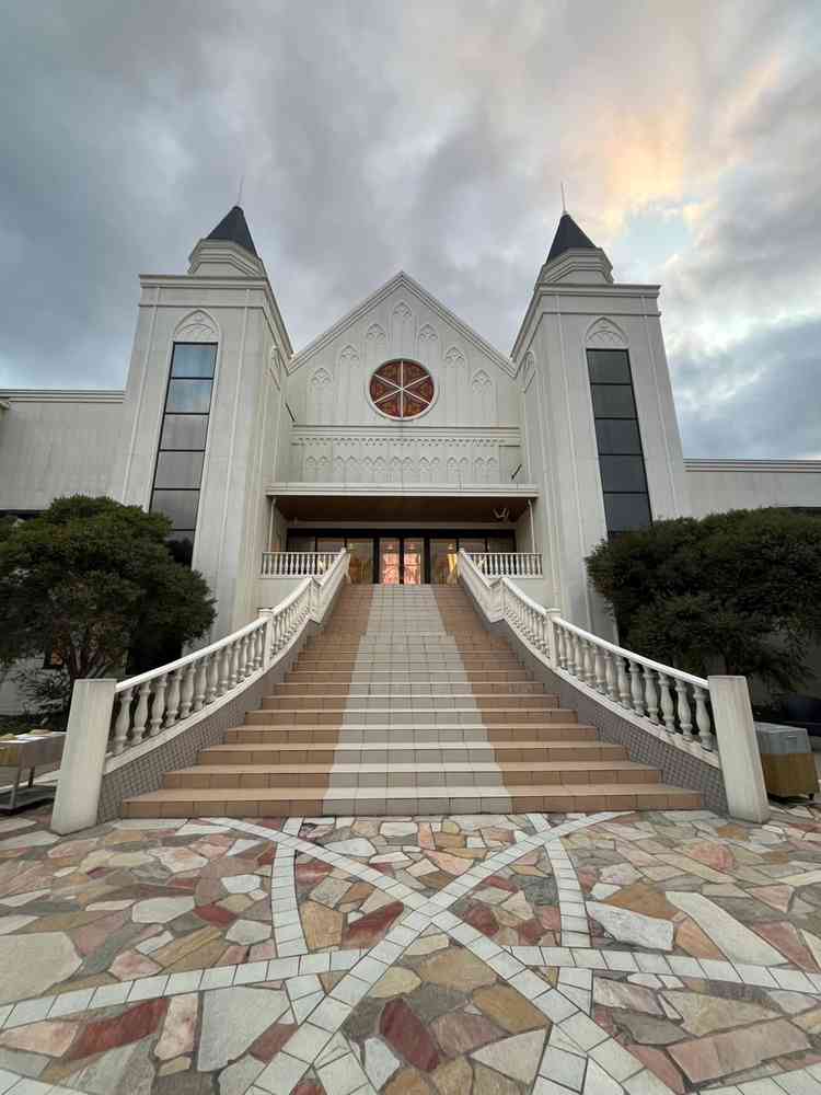 ここの階段で写真撮影できる所！