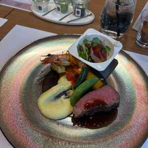 試食。お肉がとても柔らかく美味しかったです。