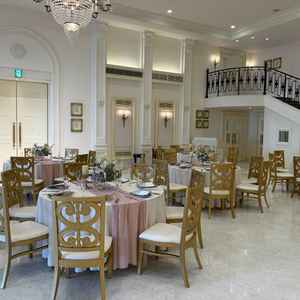 階段のある披露宴会場