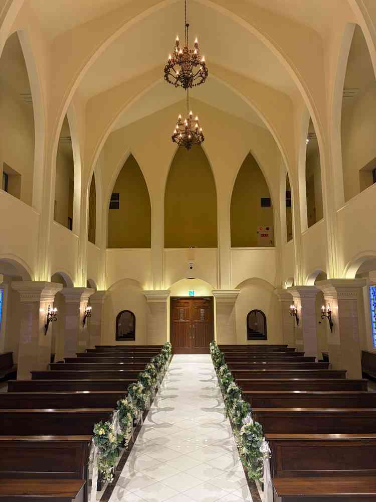 落ち着いた雰囲気の大聖堂チャペル。