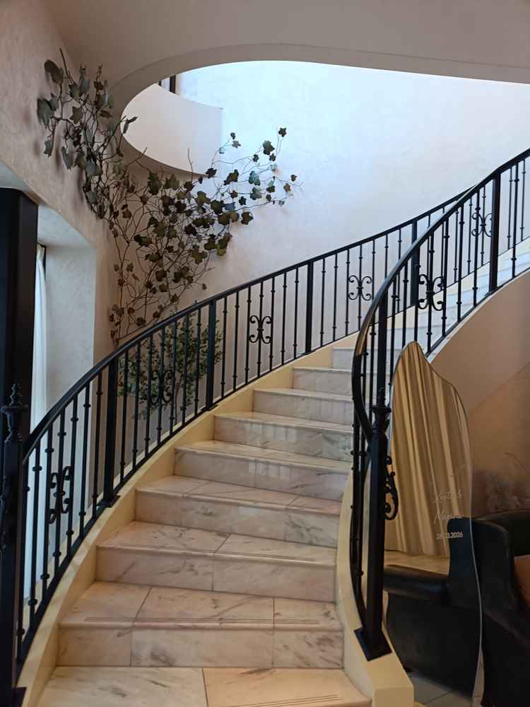 披露宴会場への階段