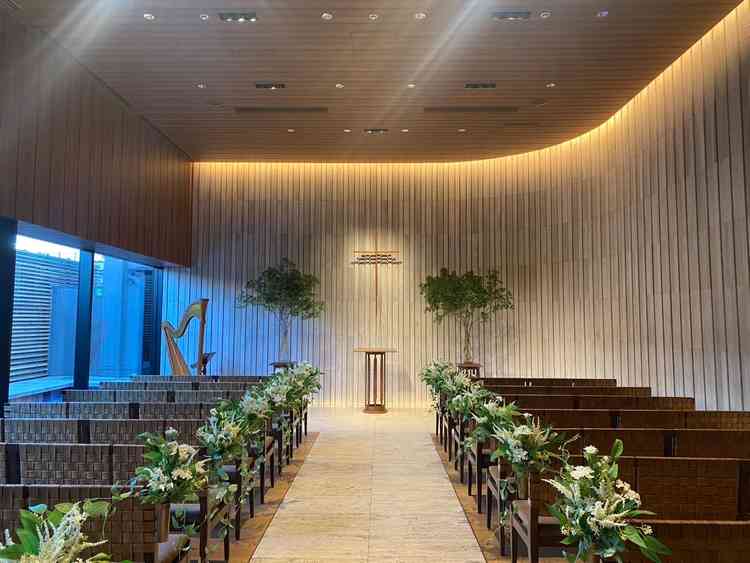 自然豊かなチャペルの写真