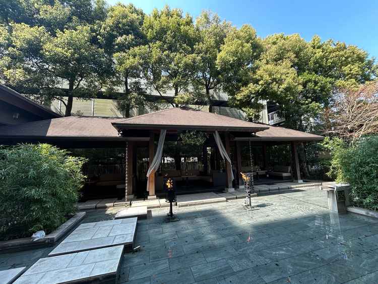 別の披露宴会場から見えるテラス