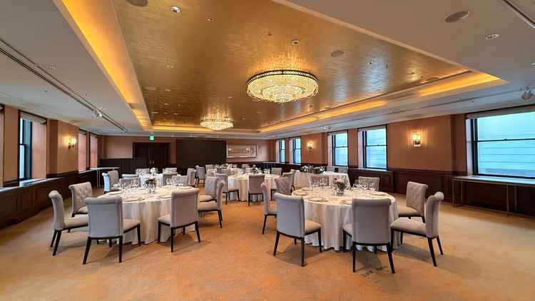 披露宴会場（小）