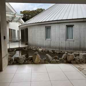 チャペルを外から見た写真