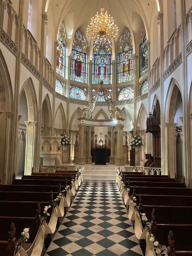 チャペル入口からの写真。実際見てみると写真よりも重厚感がありました。